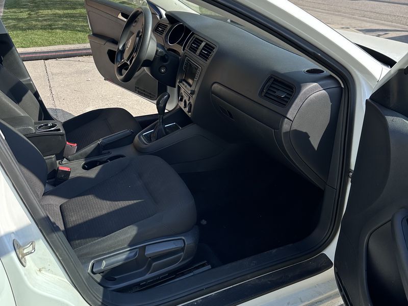 Volkswagen Jetta front interior after detailing