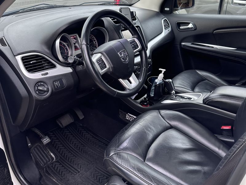 Dodge Journey driver area after an interior detail